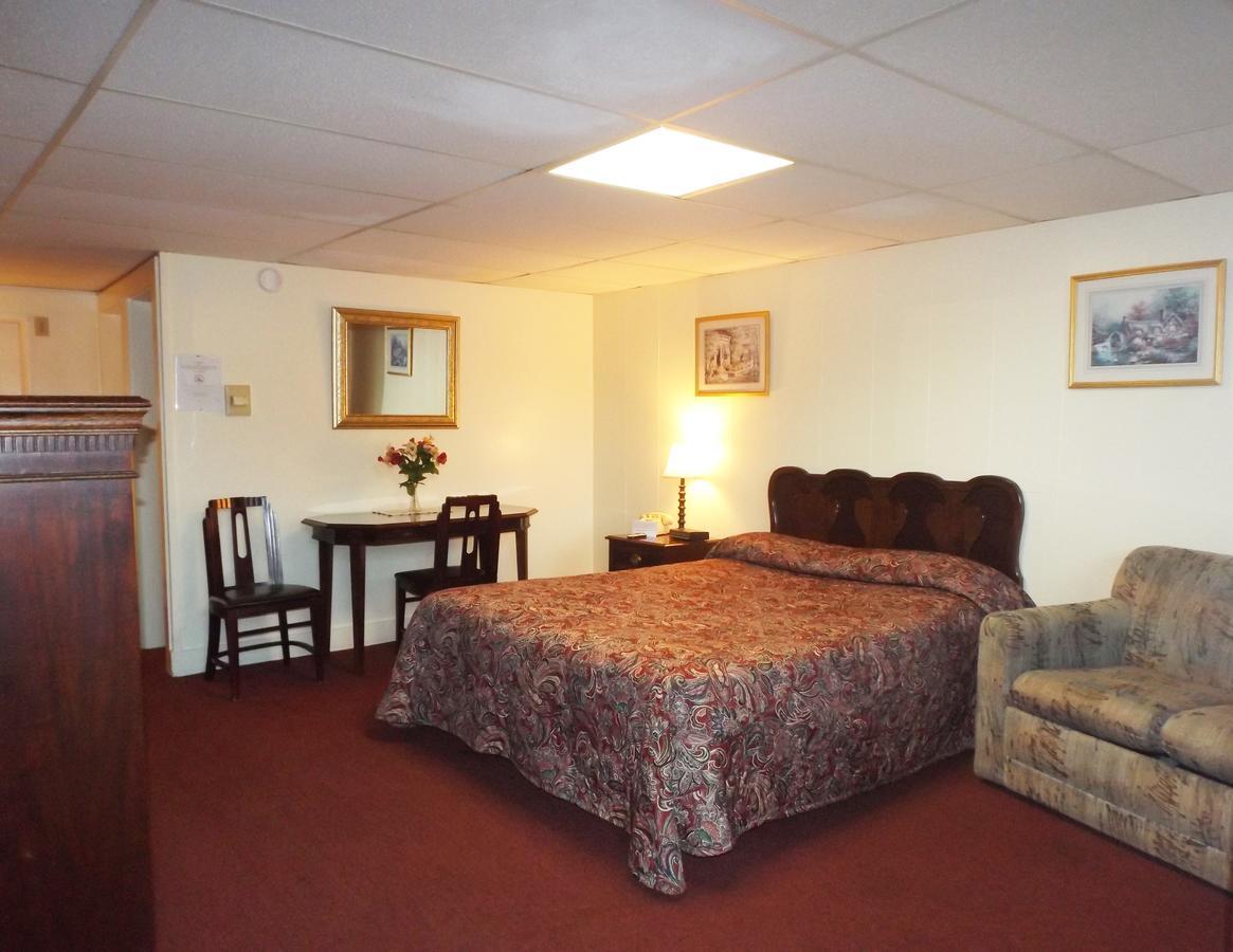 Lancaster Motor Inn Εξωτερικό φωτογραφία