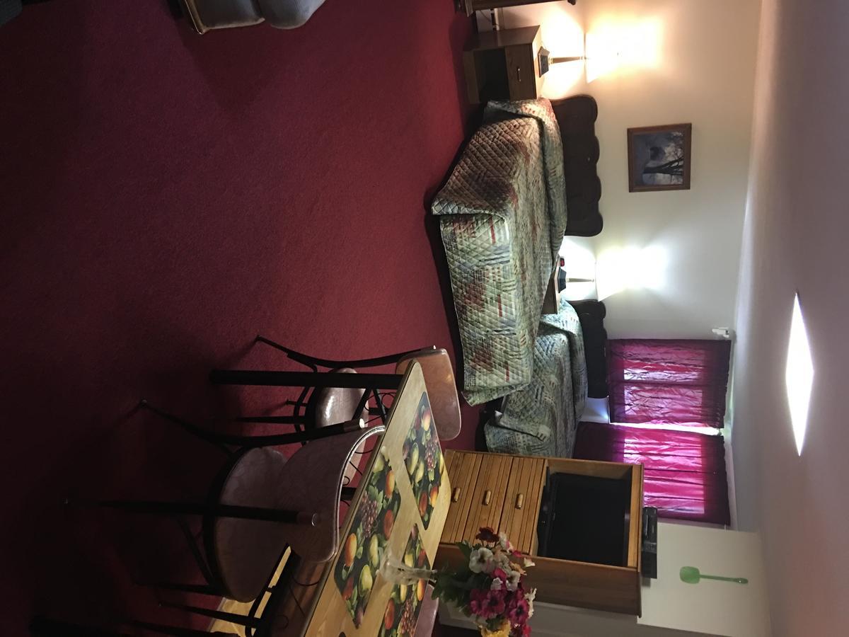 Lancaster Motor Inn Εξωτερικό φωτογραφία